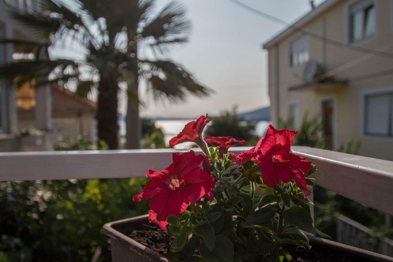 Apartment Cherie Trogir Exteriör bild